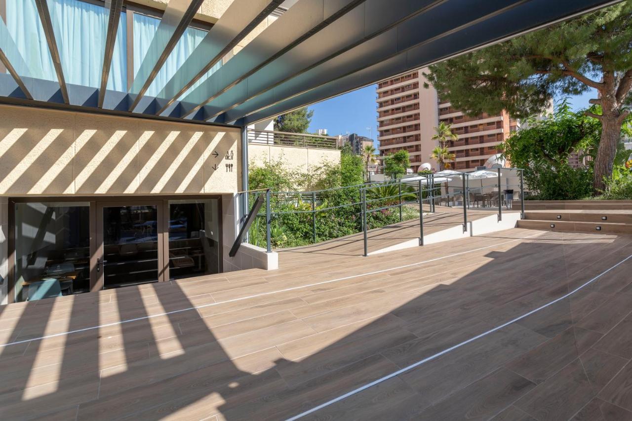 Halley Hotel & Apartments Affiliated By Melia Benidorm Bagian luar foto