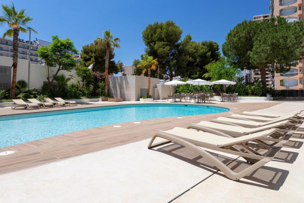 Halley Hotel & Apartments Affiliated By Melia Benidorm Bagian luar foto