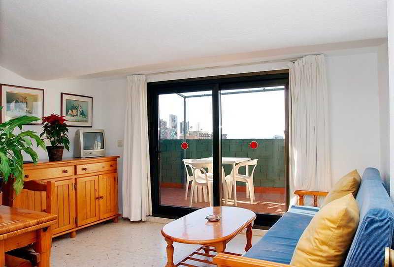 Halley Hotel & Apartments Affiliated By Melia Benidorm Bagian luar foto